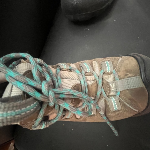 Keen sneaker hiking shoes - Picture 2 of 5